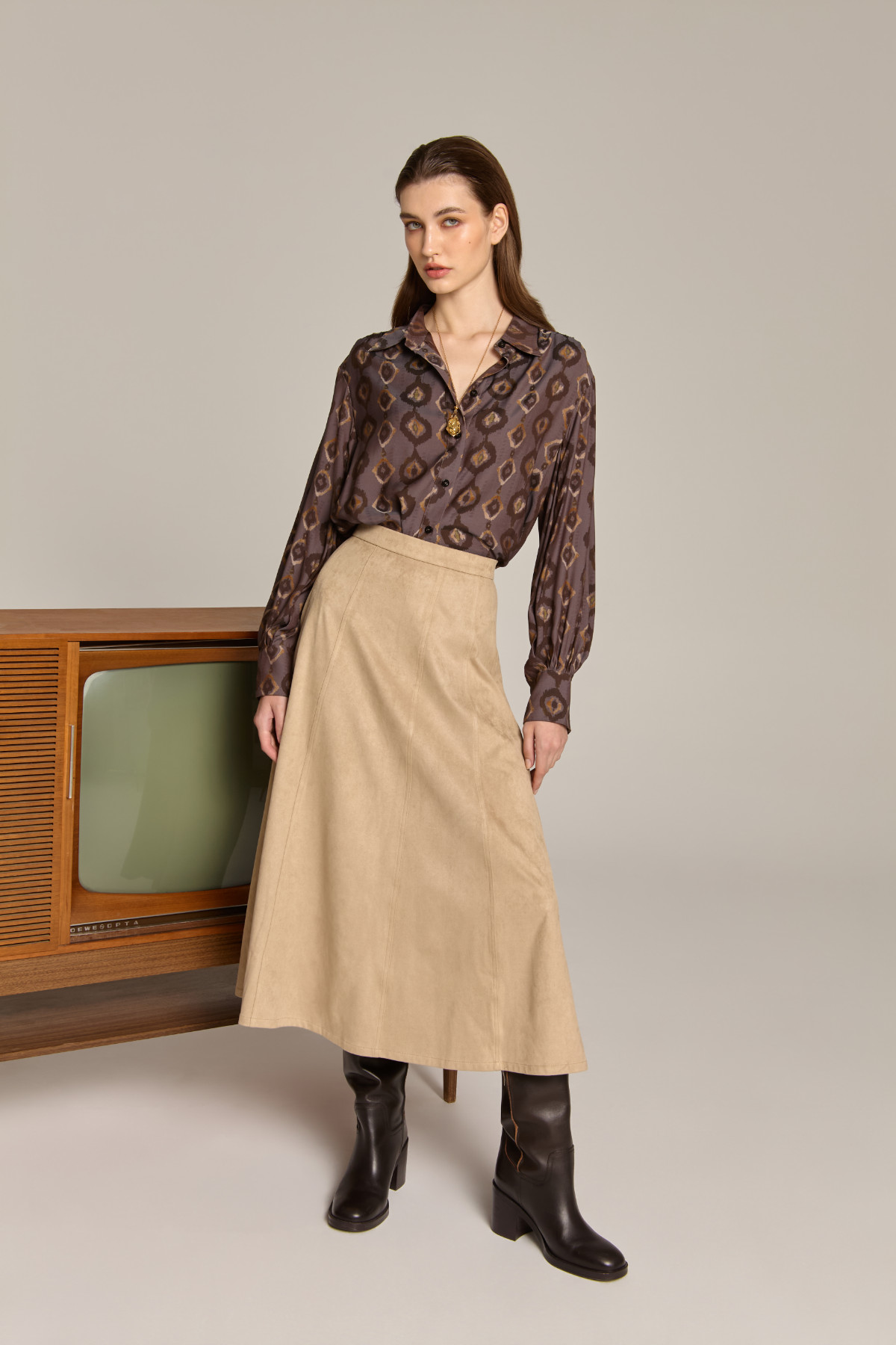 FW25-742 2