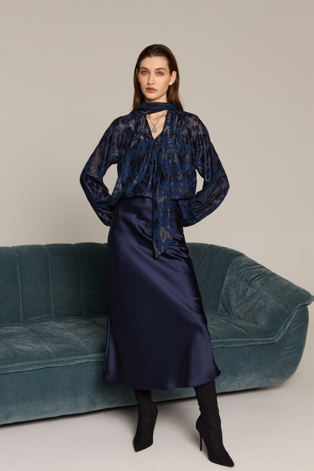 FW25-744 1