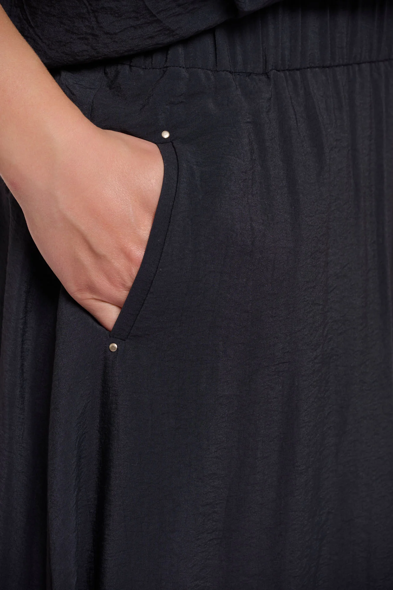 Tosca.7002621_Dark-navy_03