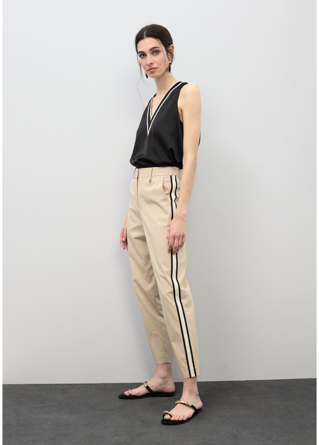 straight-leg-trousers-with-striped-side-bands(1)