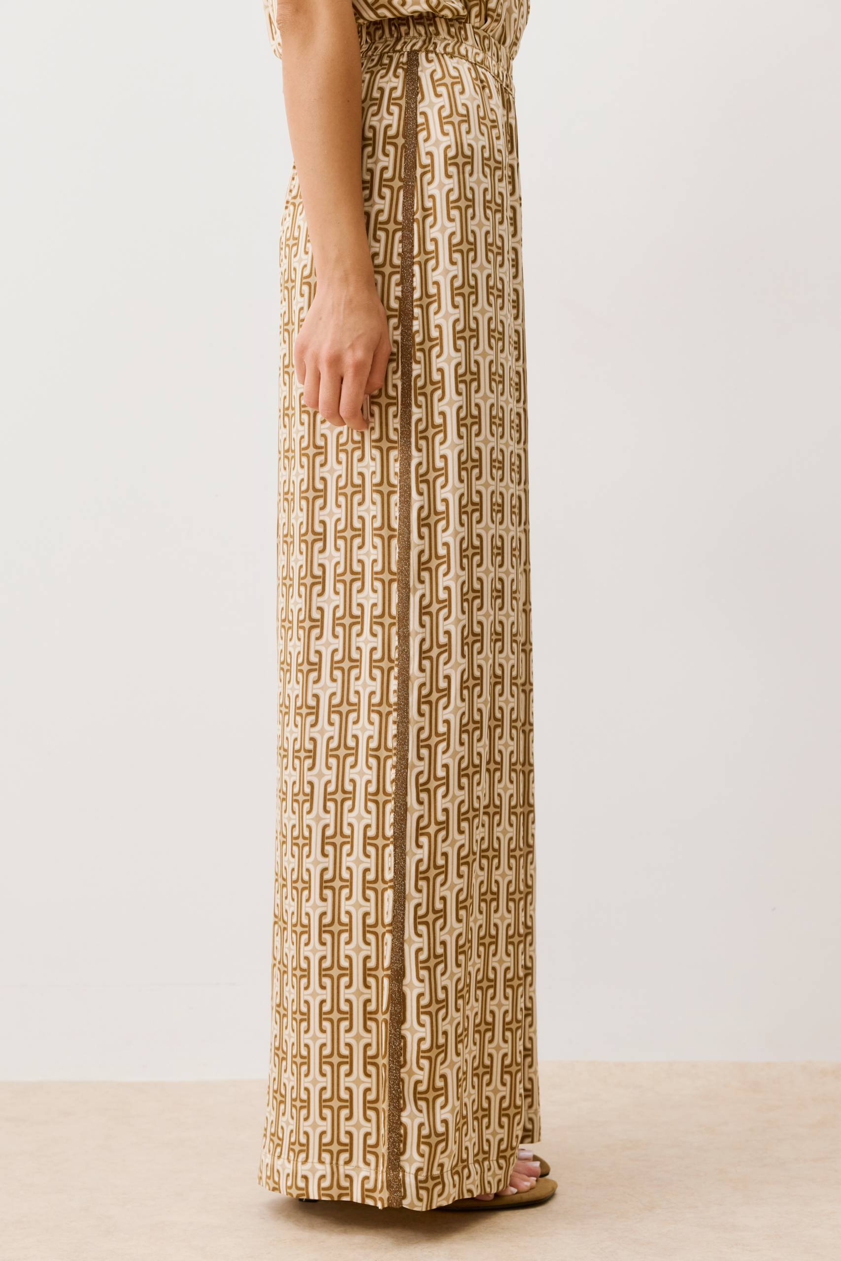 2026_06_06 Melli Boutique0033