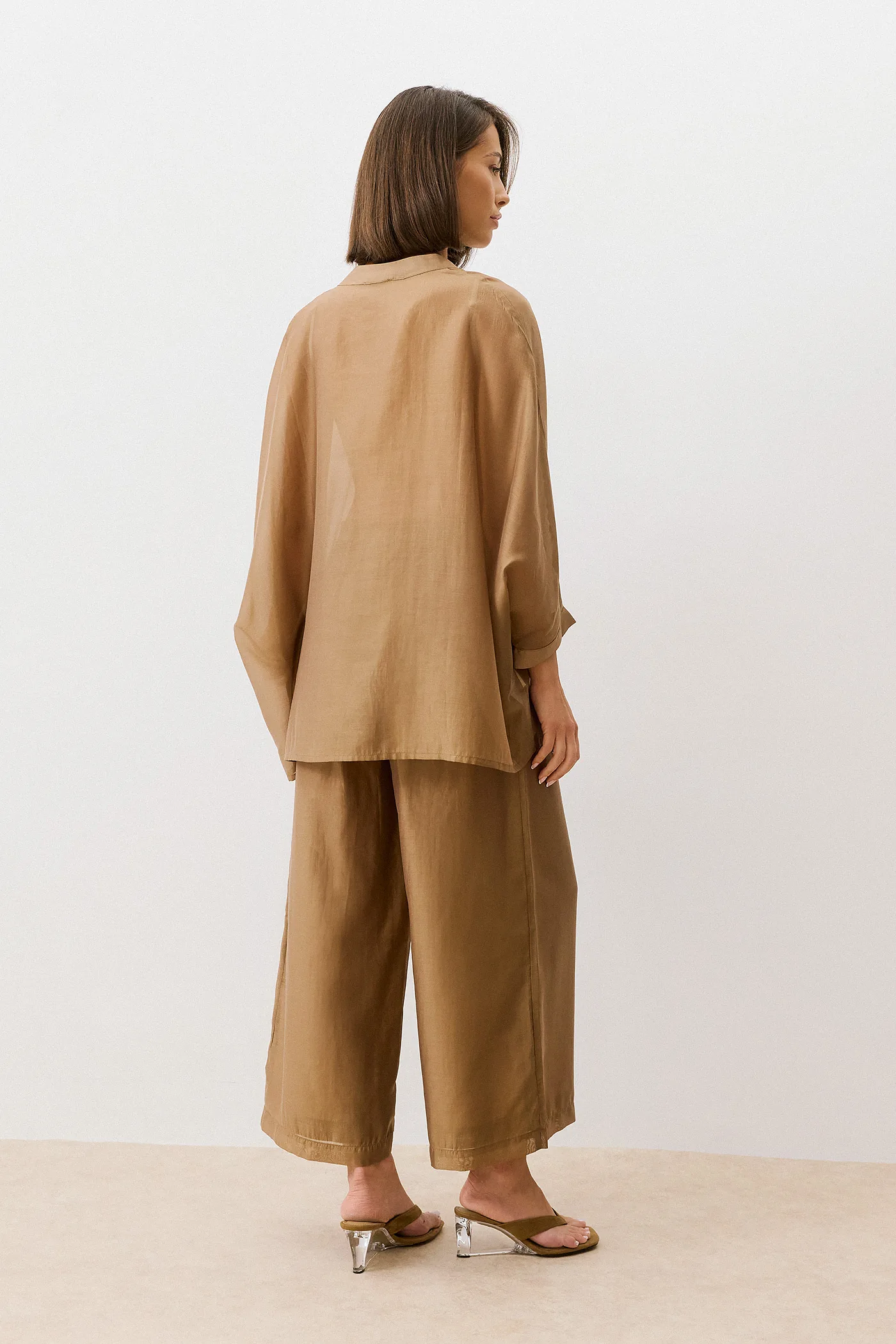 2026_06_06-Melli-Boutique1225
