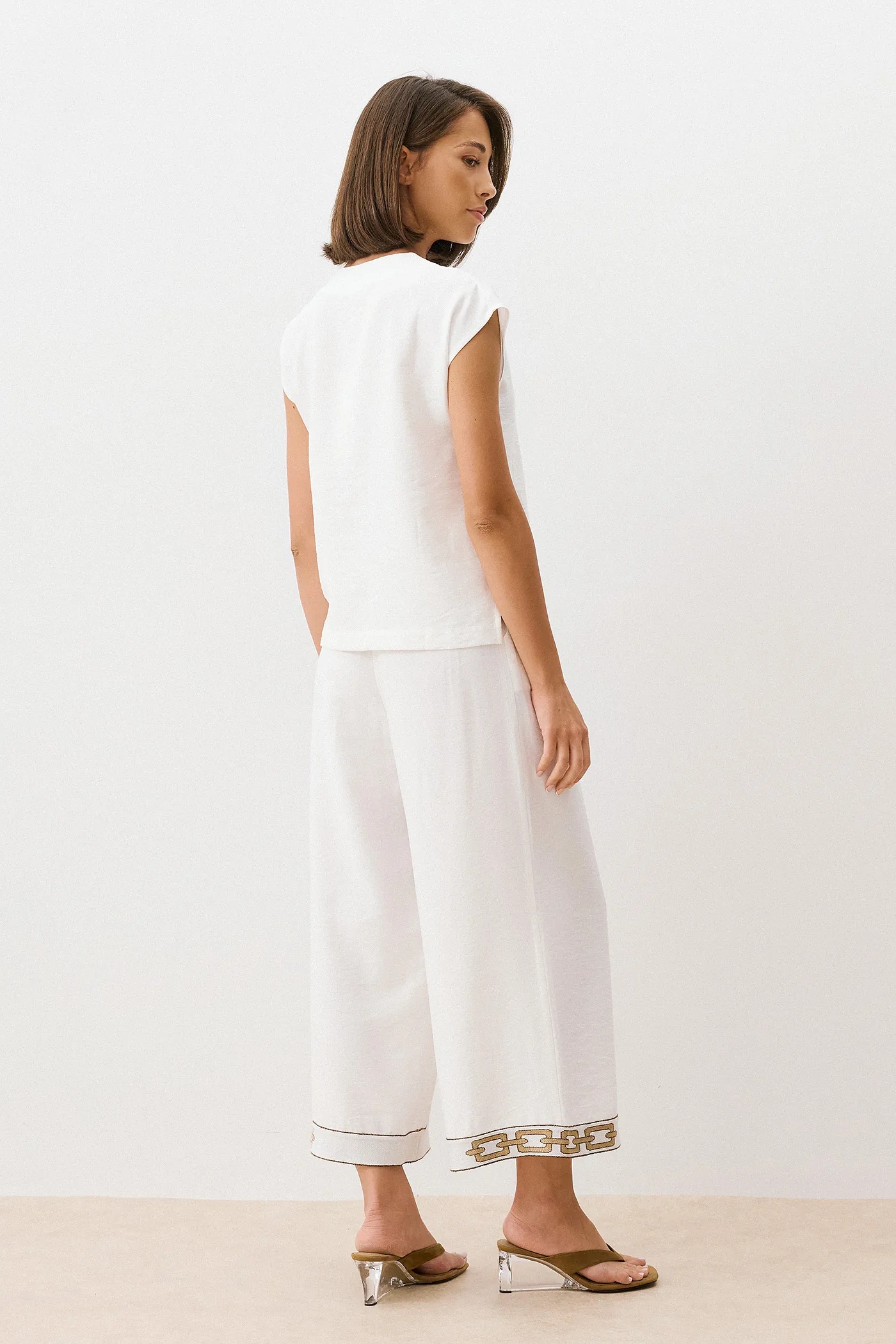 2026_06_06-Melli-Boutique1306